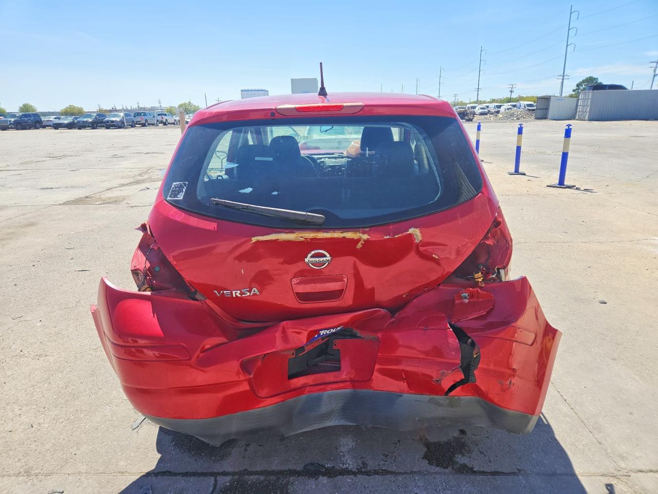 2011 NISSAN VERSA 1.8 S photo 16
