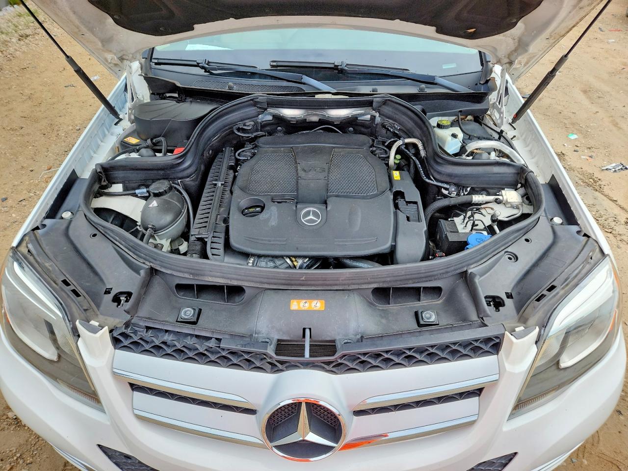 2014 MERCEDES-BENZ GLK 350 photo 12