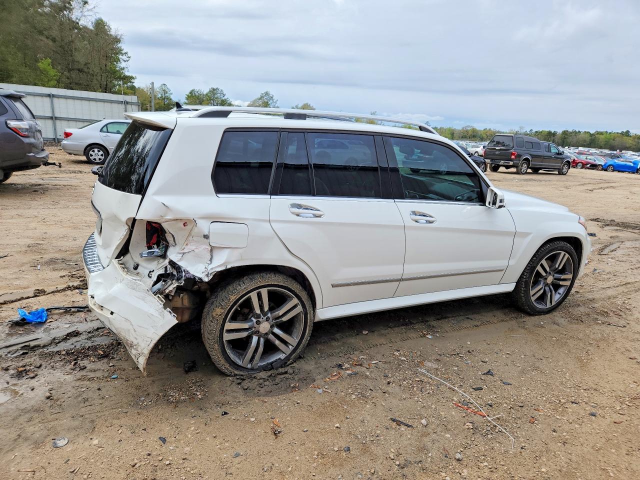 2014 MERCEDES-BENZ GLK 350 photo 3