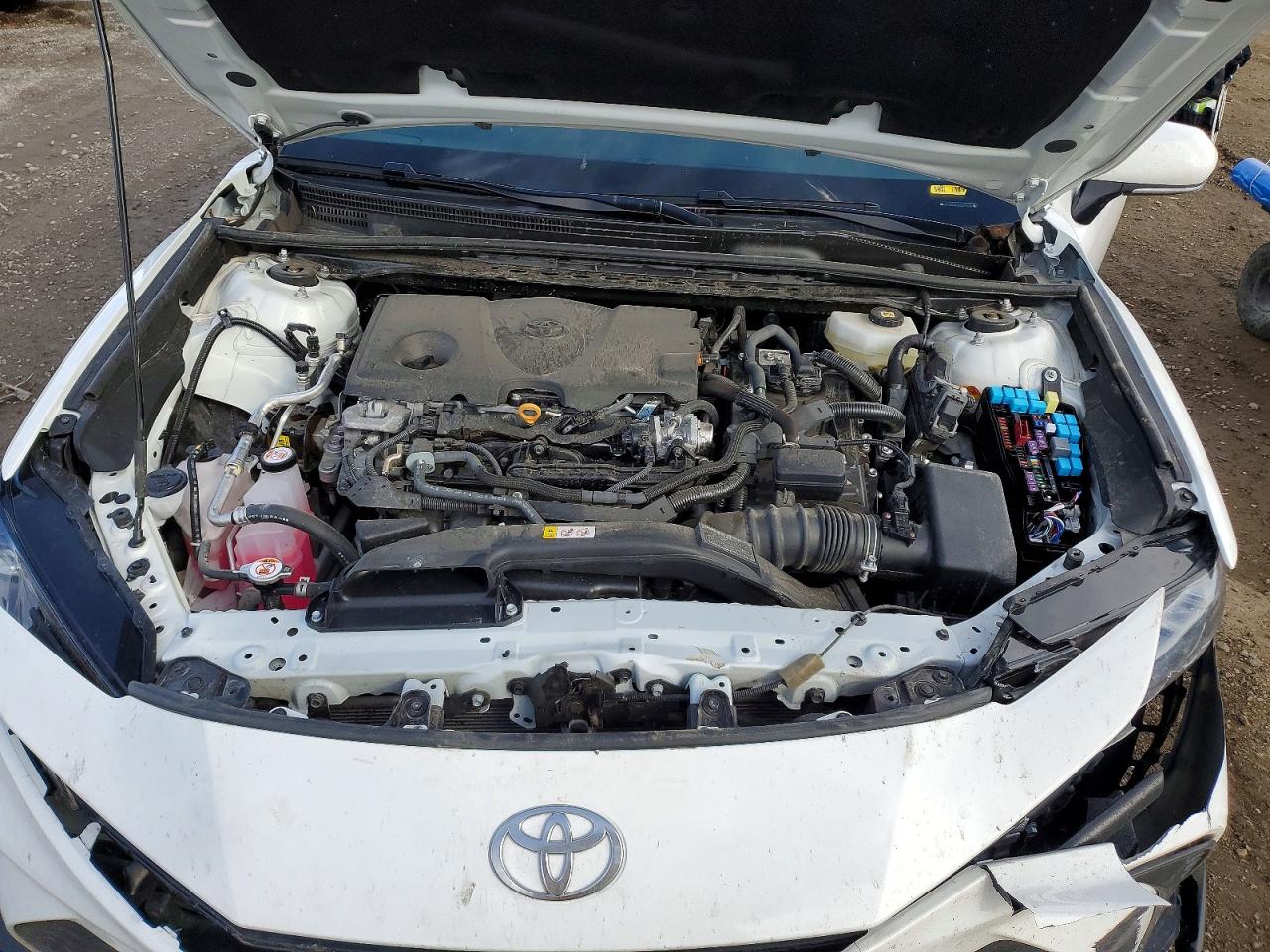 2025 TOYOTA CAMRY SE photo 11