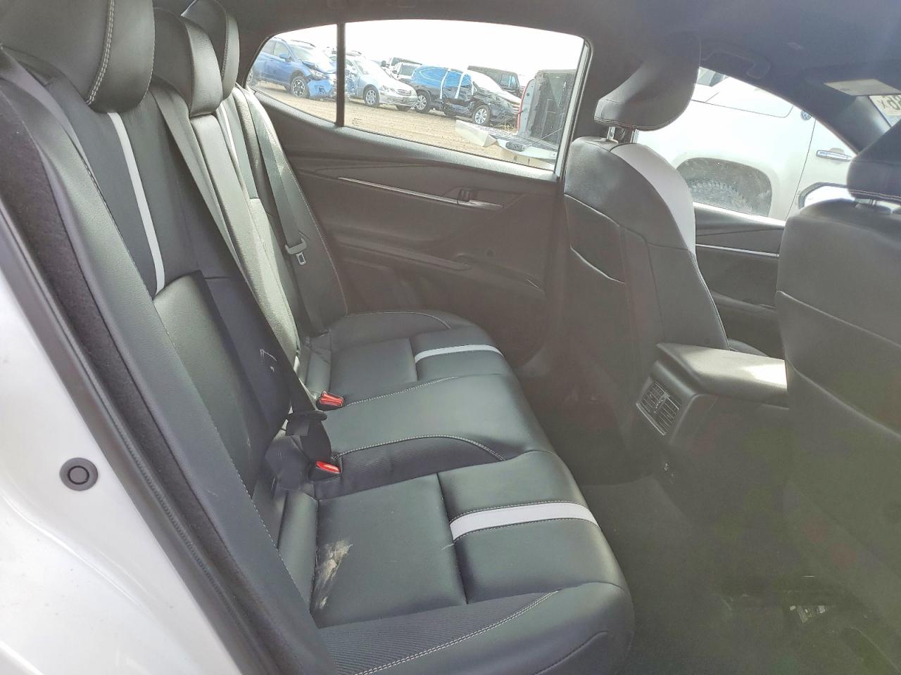2025 TOYOTA CAMRY SE photo 10