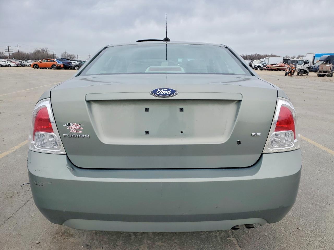 2008 FORD FUSION SE photo 11