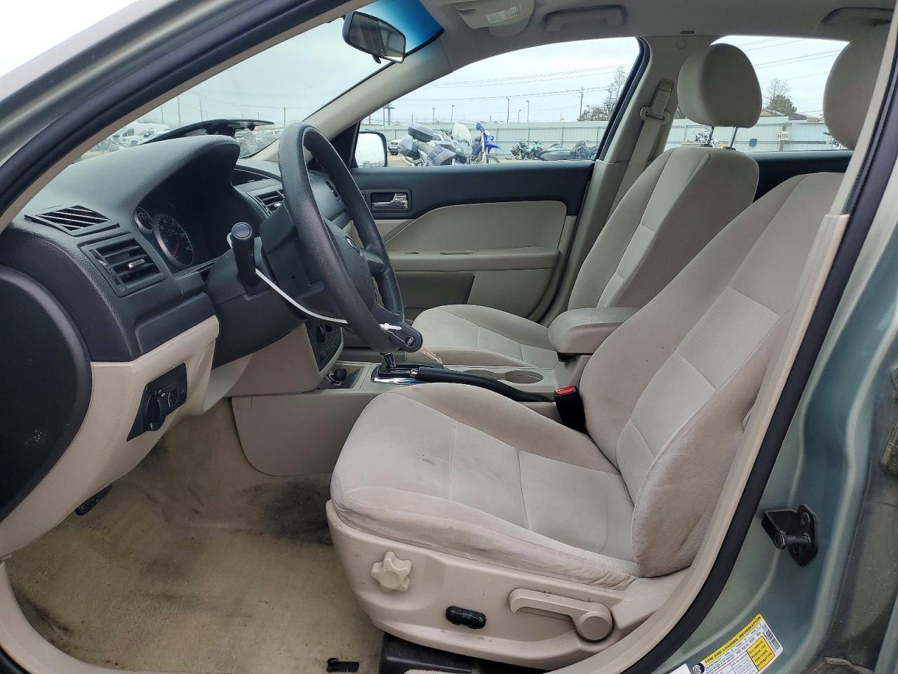 2008 FORD FUSION SE photo 13