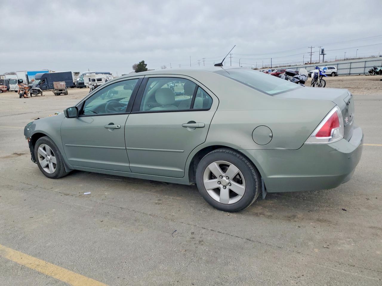 2008 FORD FUSION SE photo 3