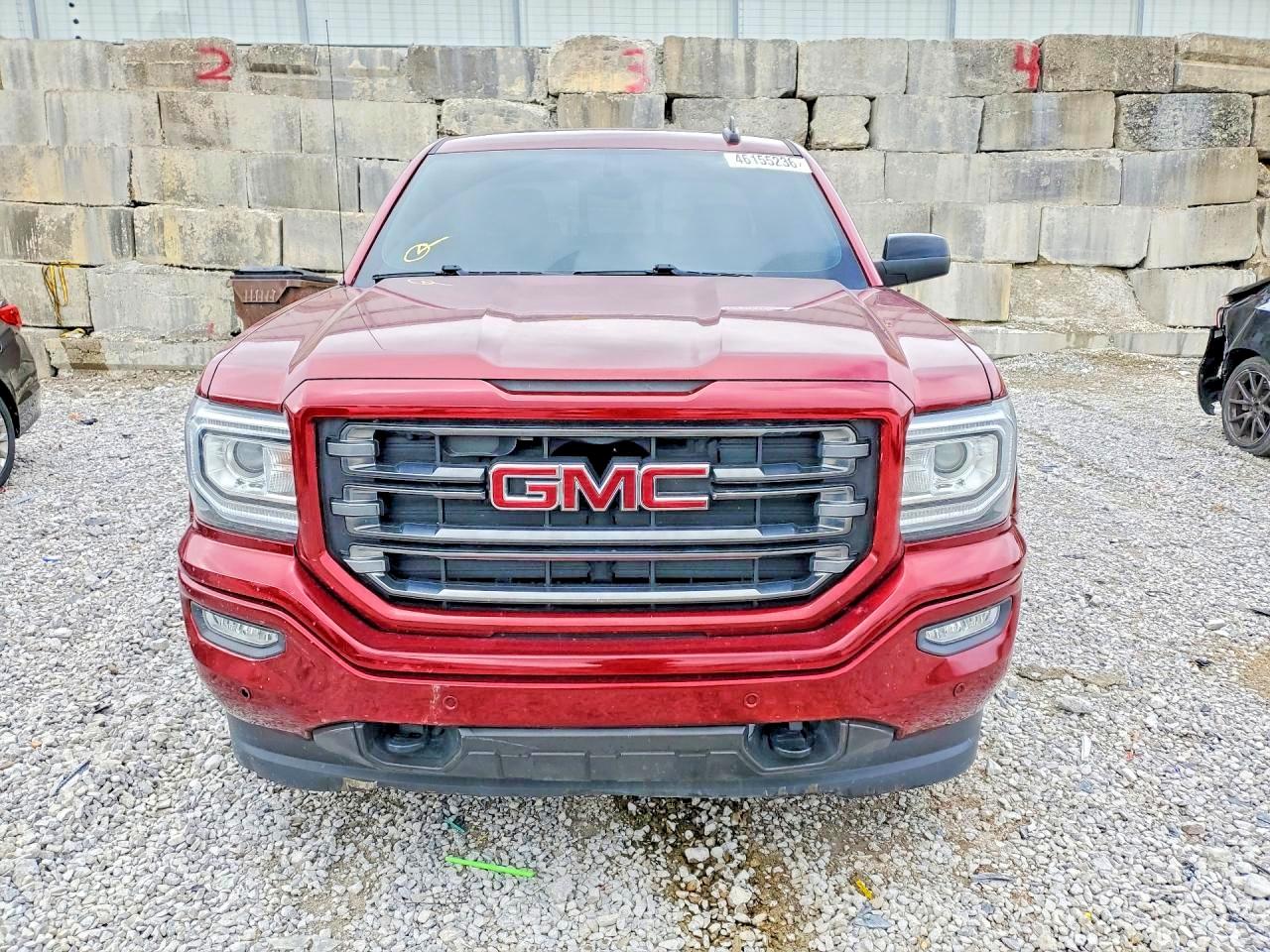 2017 GMC SIERRA K1500 SLT photo 13