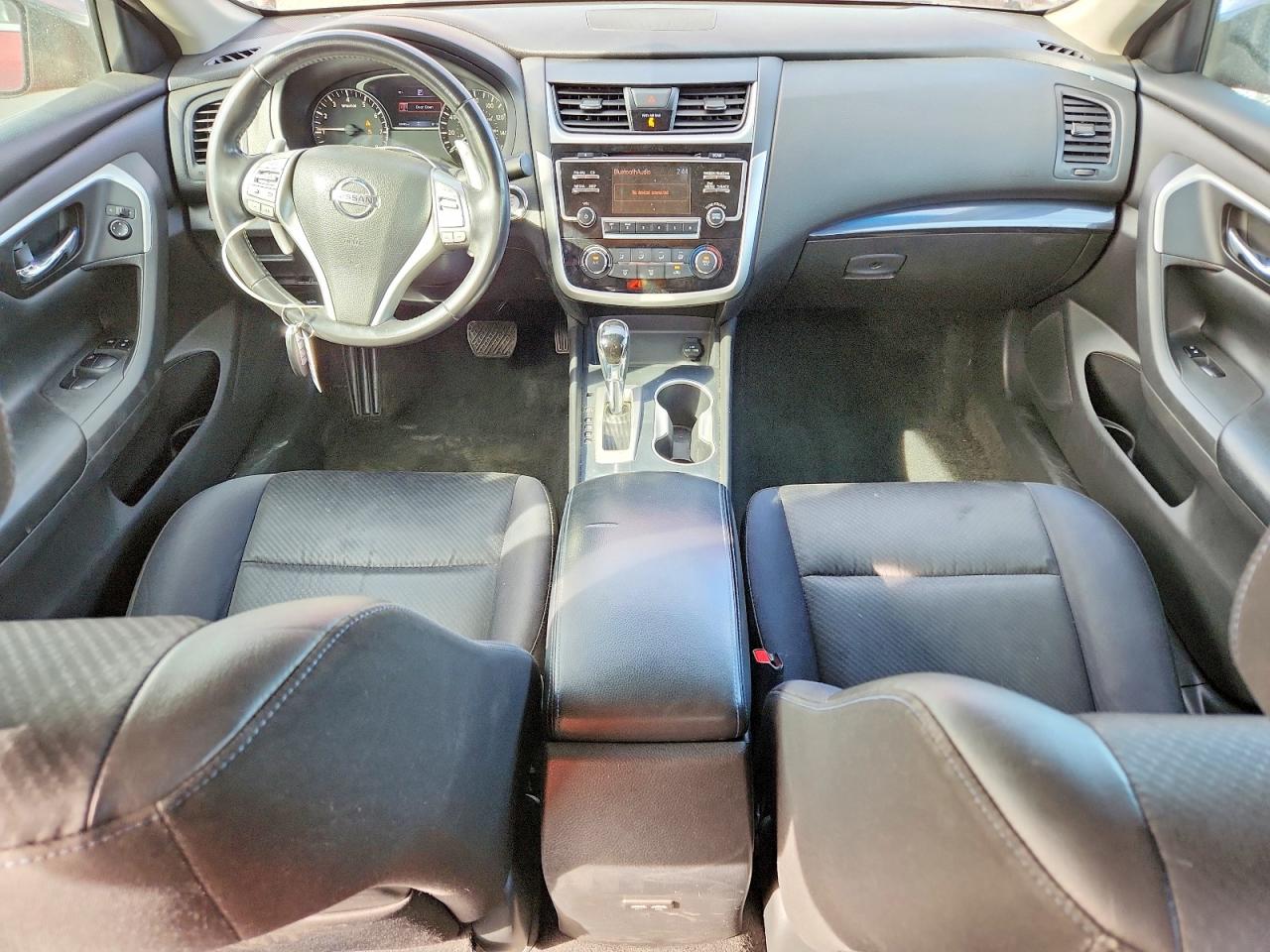 2018 NISSAN ALTIMA 2.5 SR photo 8