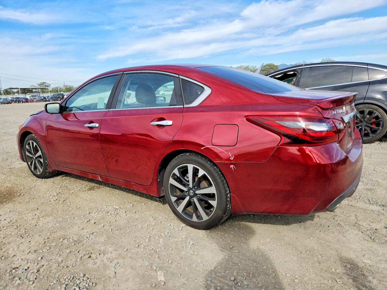 2018 NISSAN ALTIMA 2.5 SR photo 2