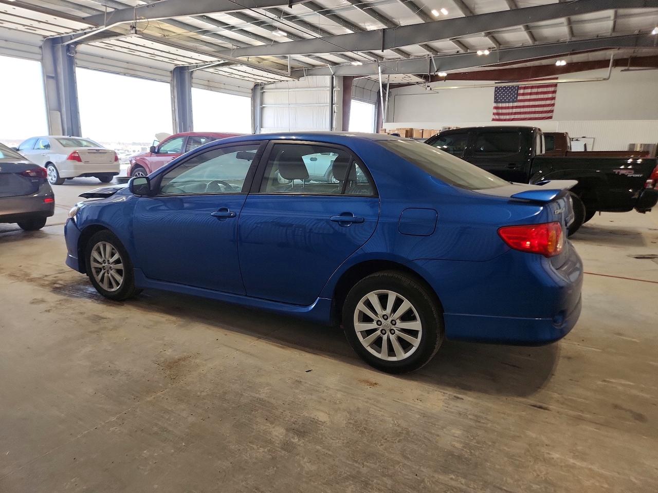 2010 TOYOTA COROLLA S photo 2