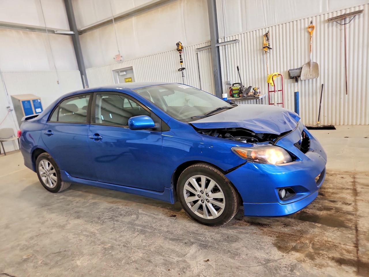 2010 TOYOTA COROLLA S photo 4