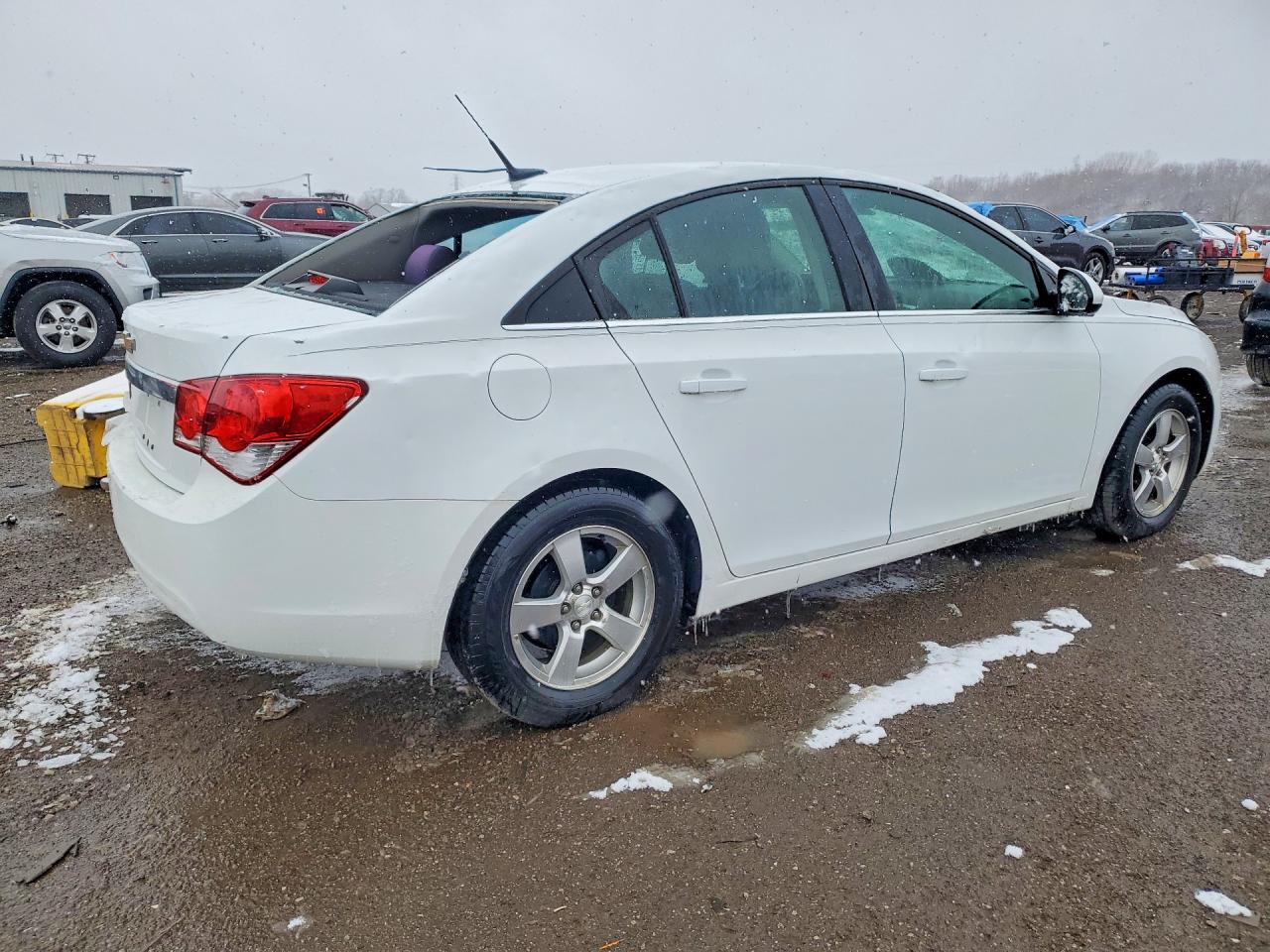 2013 CHEVROLET CRUZE LT photo 3