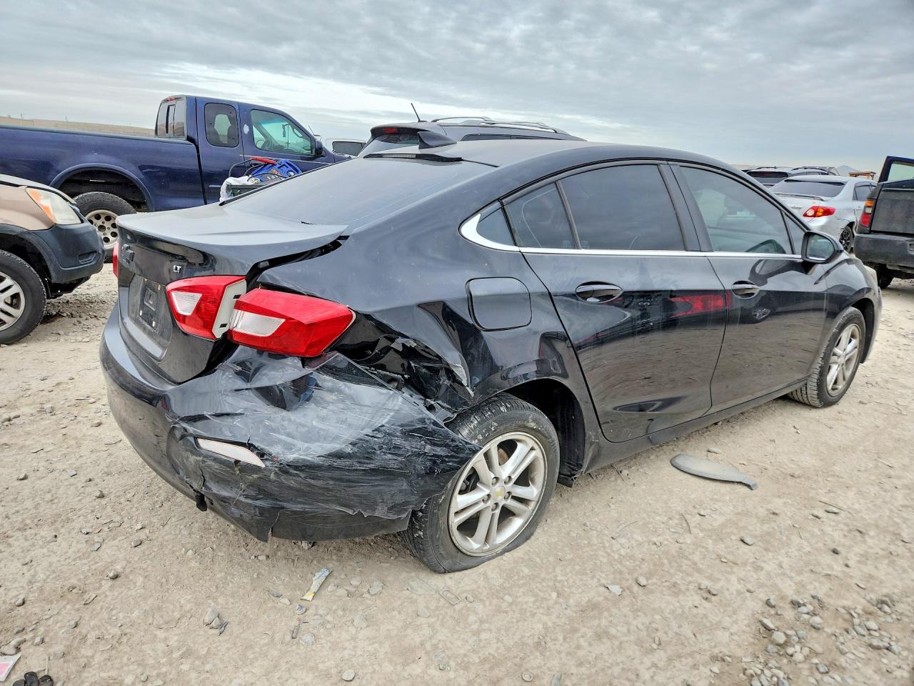 2016 CHEVROLET CRUZE LT photo 3