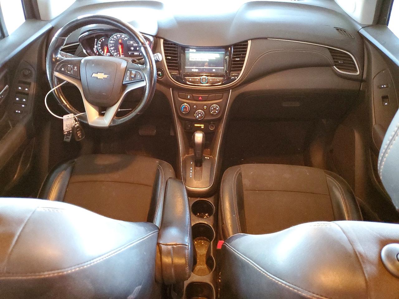 2019 CHEVROLET TRAX 1LT photo 8
