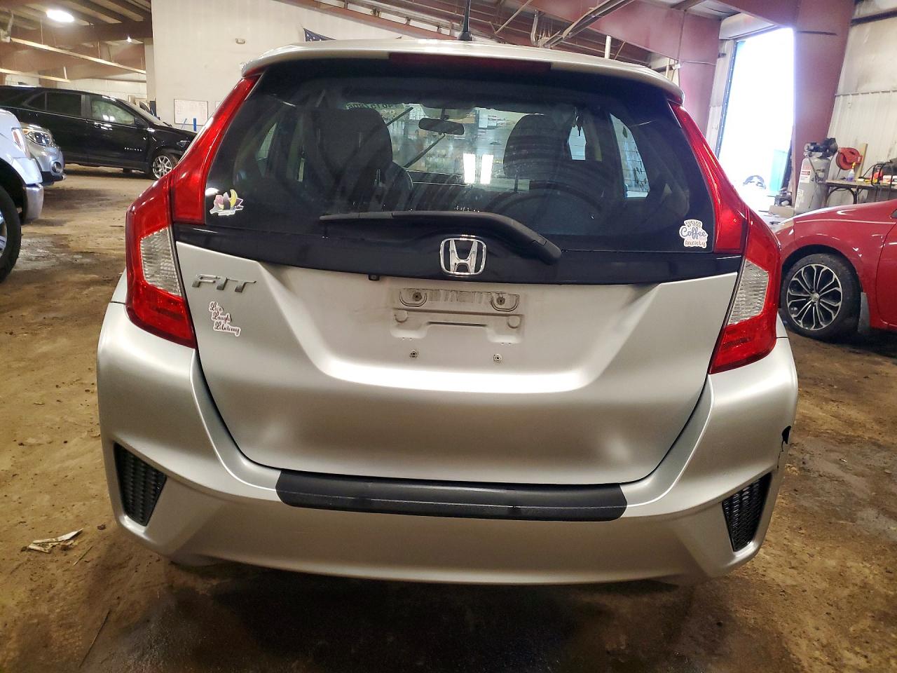 2015 HONDA FIT LX photo 6
