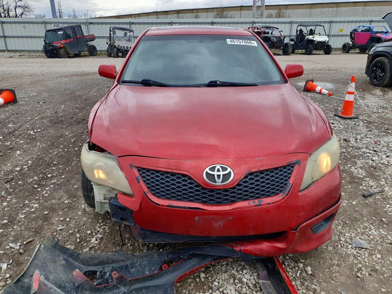 2010 TOYOTA CAMRY SE photo 5