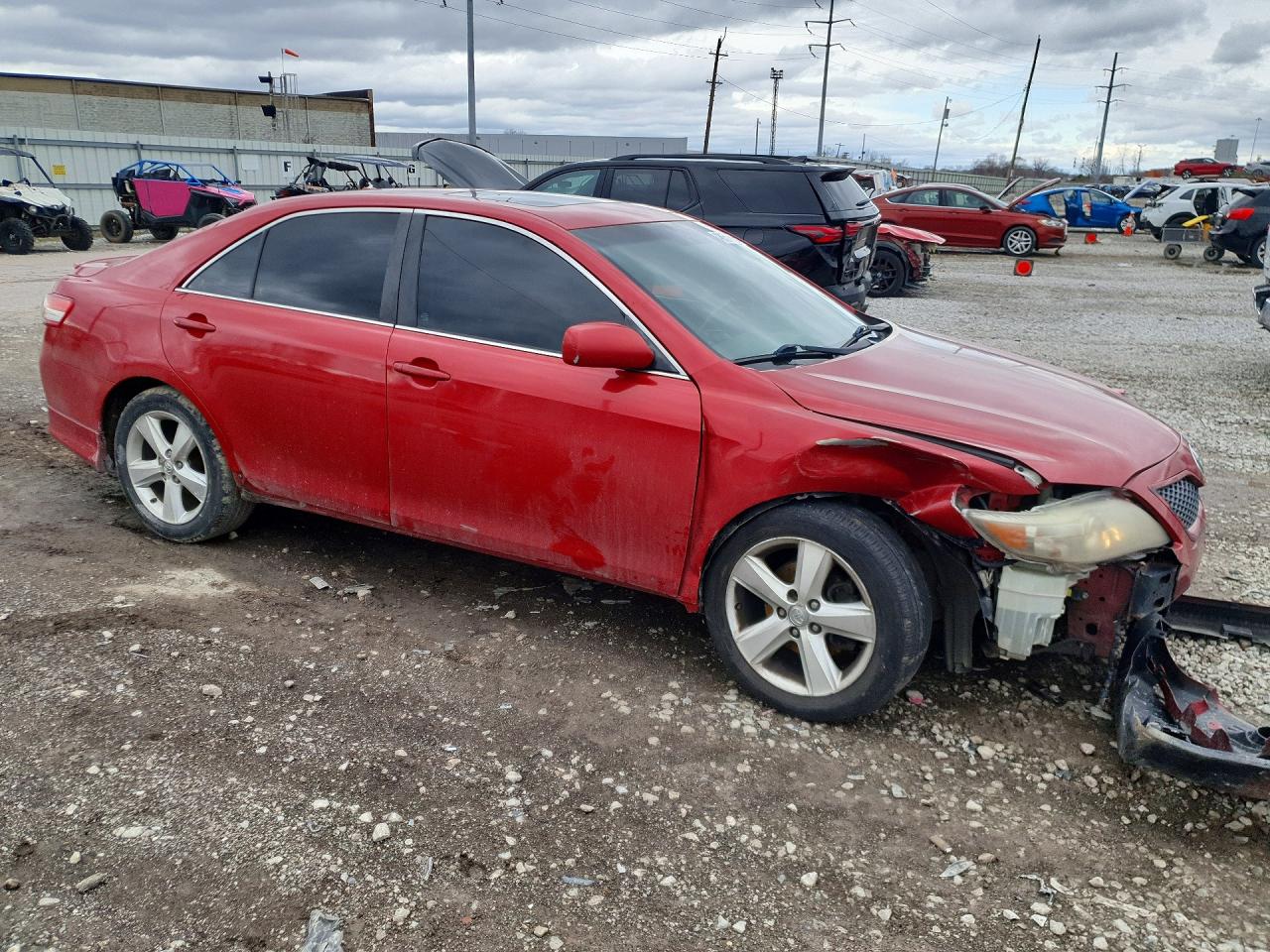 2010 TOYOTA CAMRY SE photo 4