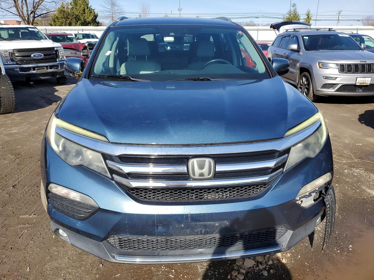 2016 HONDA PILOT TOURING photo 9