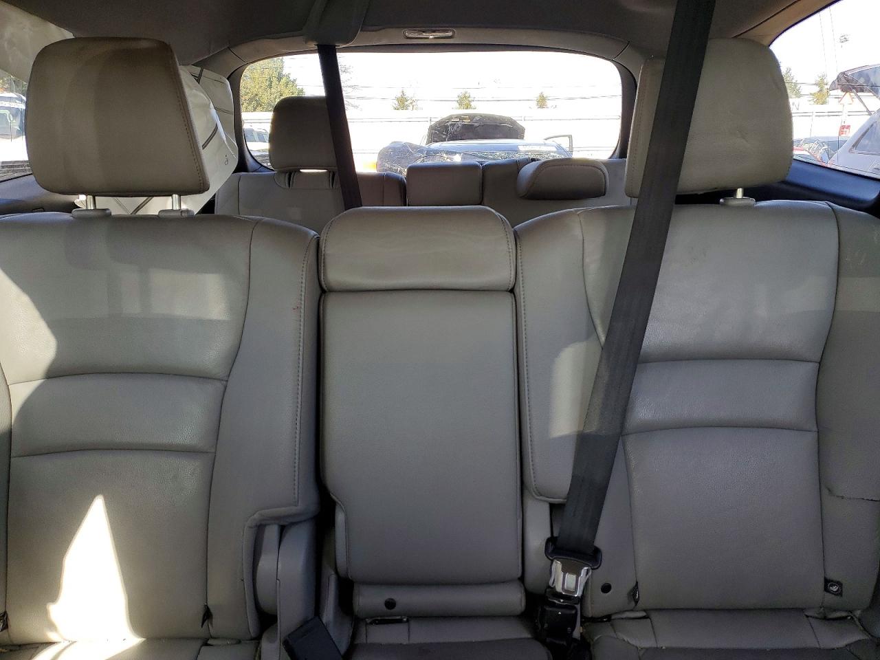2016 HONDA PILOT TOURING photo 19