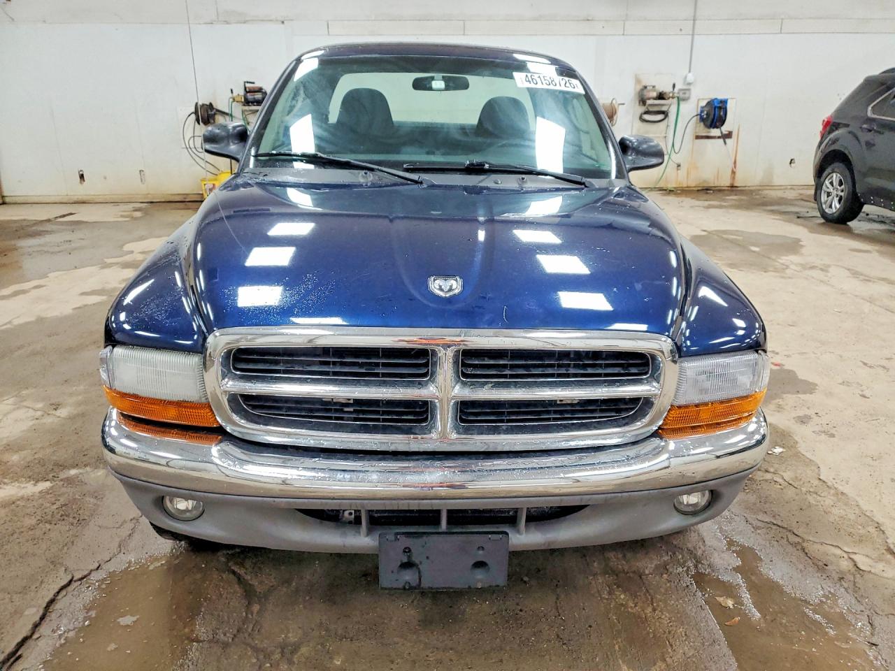 2004 DODGE DAKOTA SLT photo 5