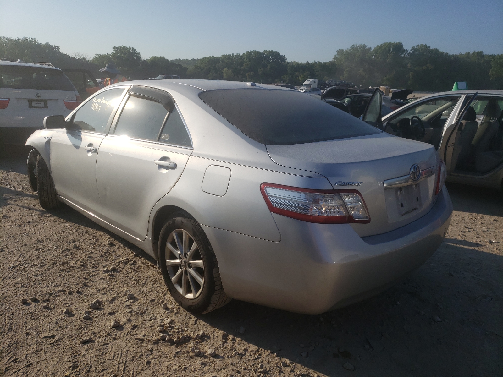 2011 TOYOTA CAMRY HYBRID photo 5