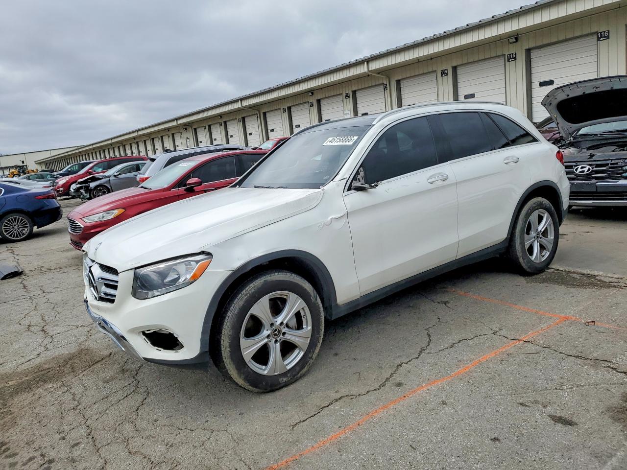 2017 MERCEDES-BENZ GLC