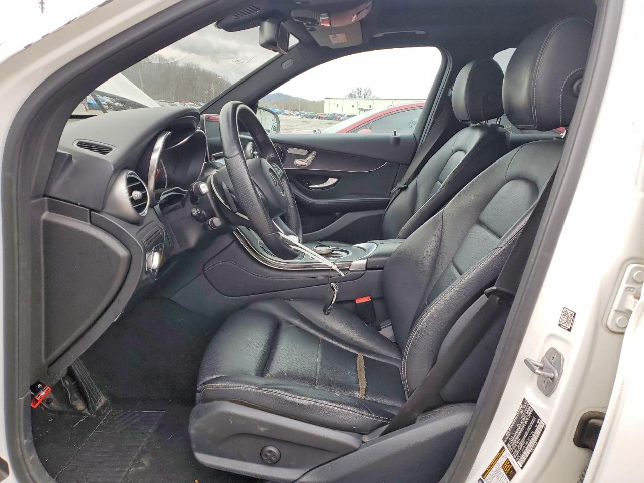 2017 MERCEDES-BENZ GLC 300 4MATIC photo 13
