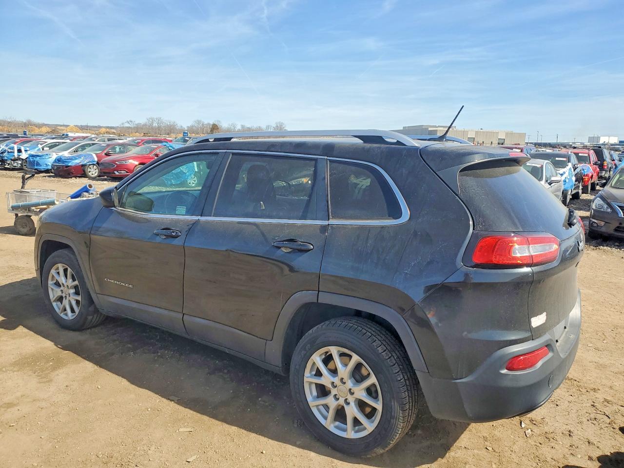 2014 JEEP CHEROKEE LATITUDE photo 3