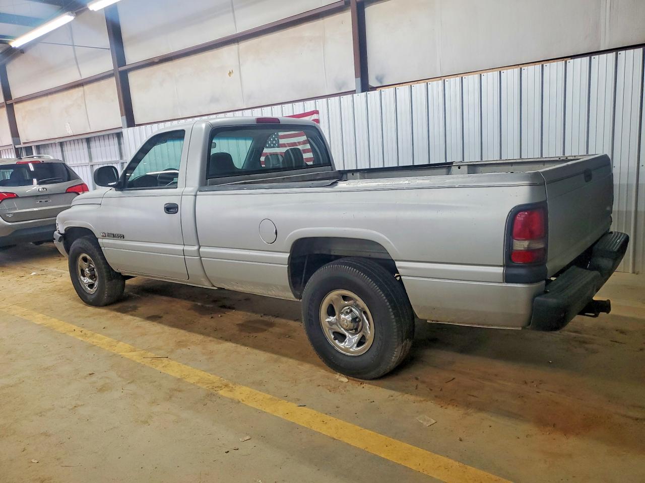 2001 DODGE RAM 1500 photo 3