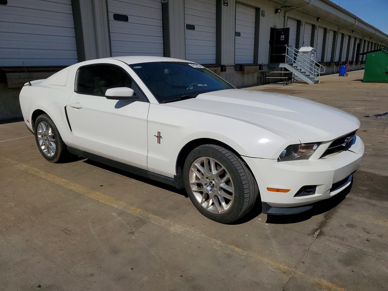 2012 FORD MUSTANG photo 7