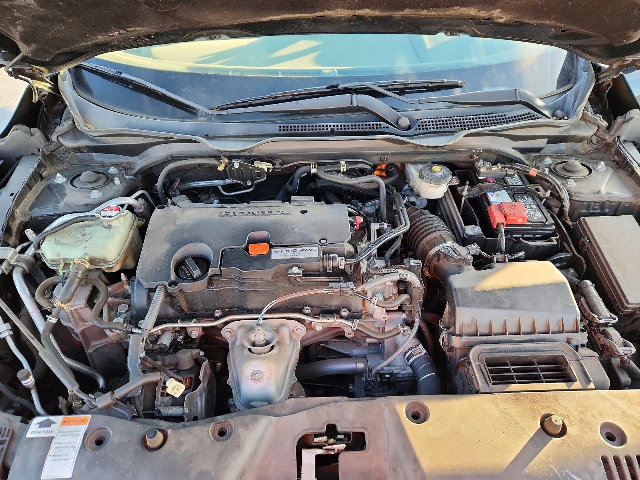 2016 HONDA CIVIC LX photo 11