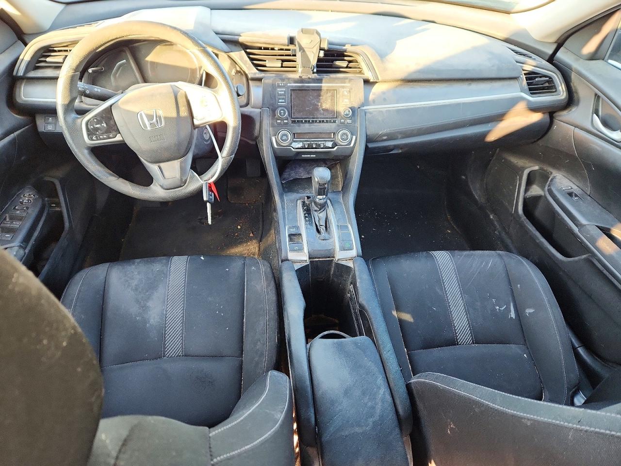 2016 HONDA CIVIC LX photo 8