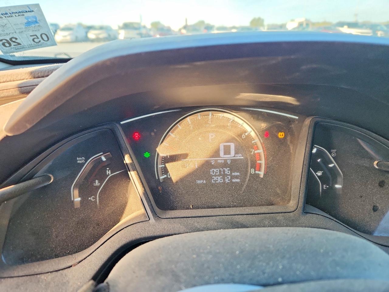2016 HONDA CIVIC LX photo 9