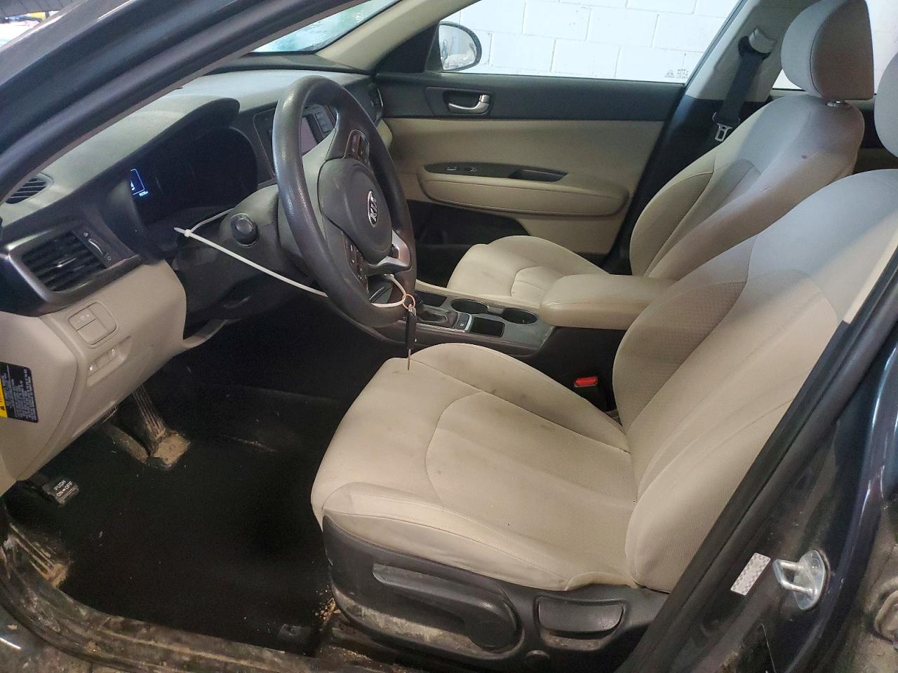 2016 KIA OPTIMA LX photo 7