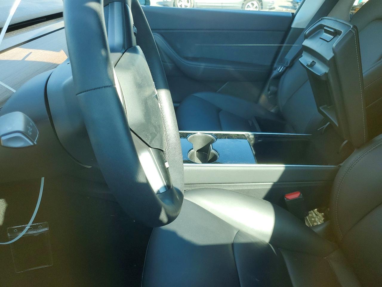 2021 TESLA MODEL Y photo 7