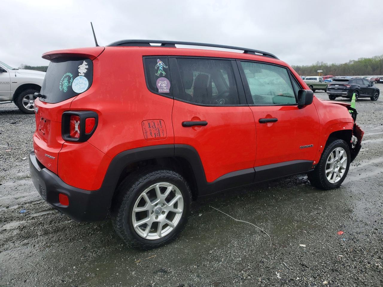 2019 JEEP RENEGADE SPORT photo 5
