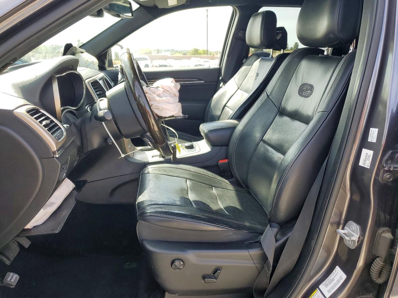2015 JEEP GRAND CHEROKEE OVERLAND photo 19