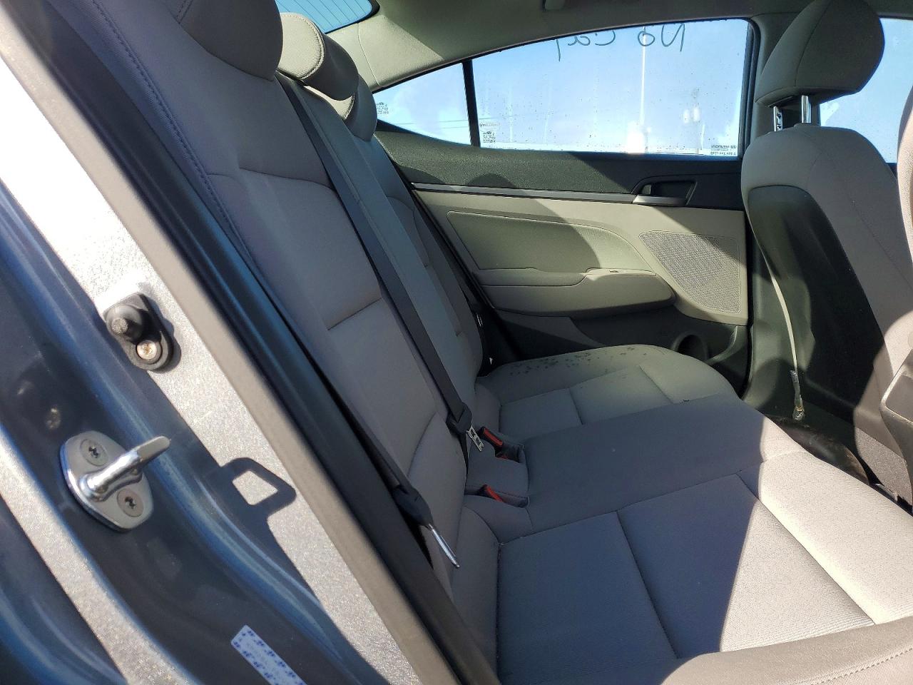 2018 HYUNDAI ELANTRA VALUE EDITION photo 10