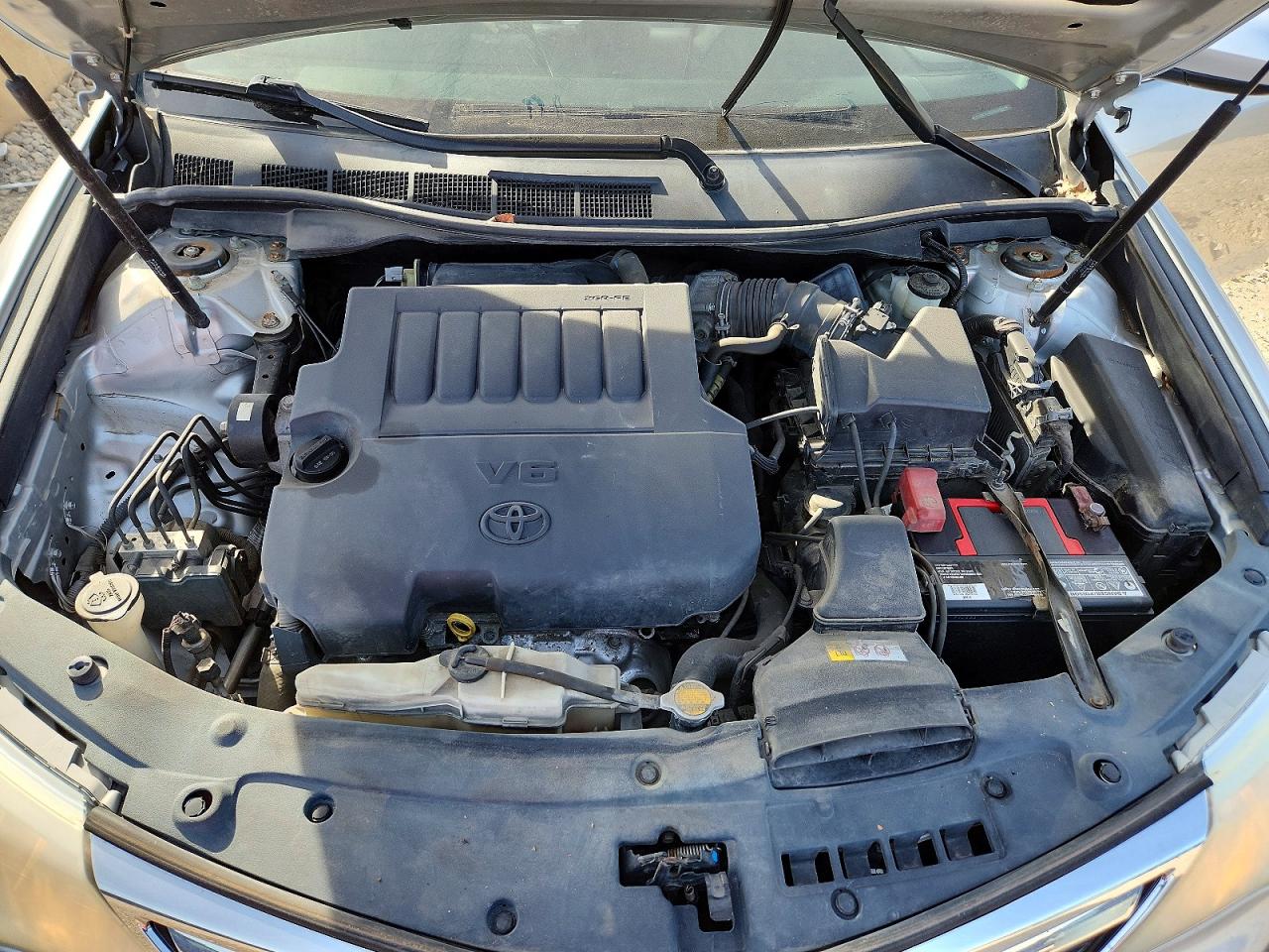 2014 TOYOTA CAMRY XLE V6 photo 11