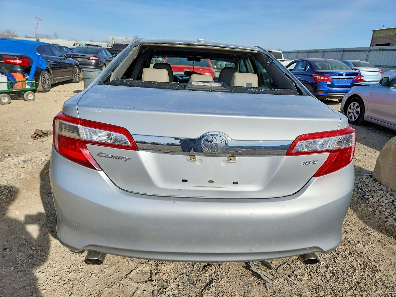 2014 TOYOTA CAMRY XLE V6 photo 6