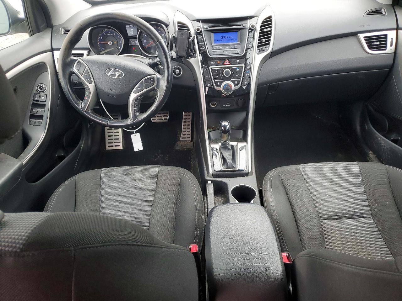 2016 HYUNDAI ELANTRA GT BASE photo 8