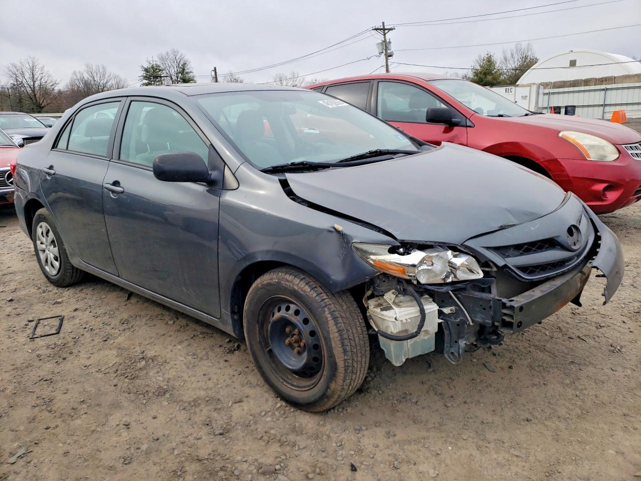 2011 TOYOTA COROLLA LE photo 4