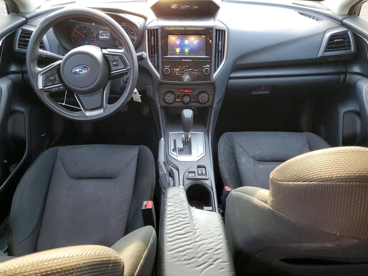 2017 SUBARU IMPREZA photo 8