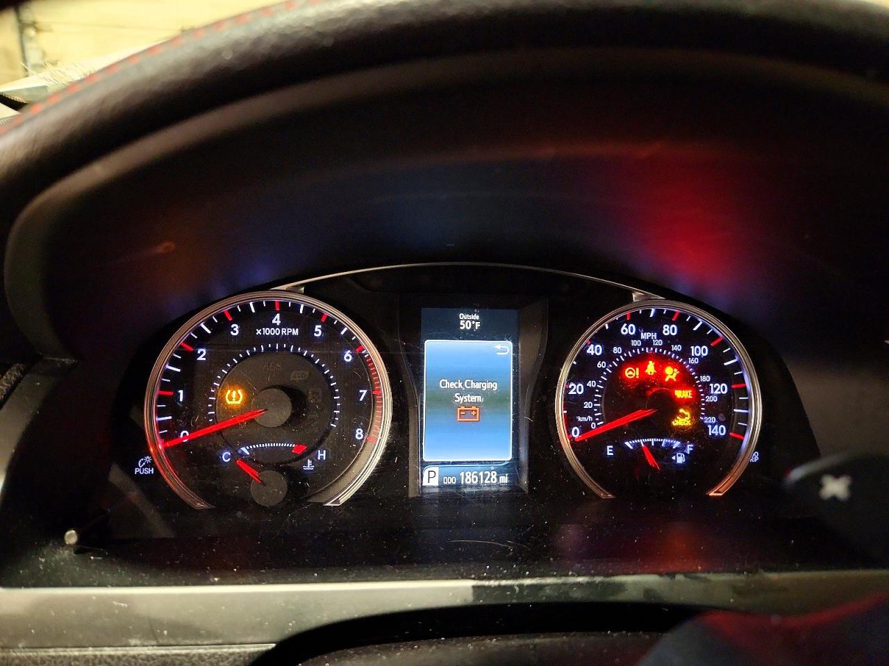 2017 TOYOTA CAMRY SE photo 17