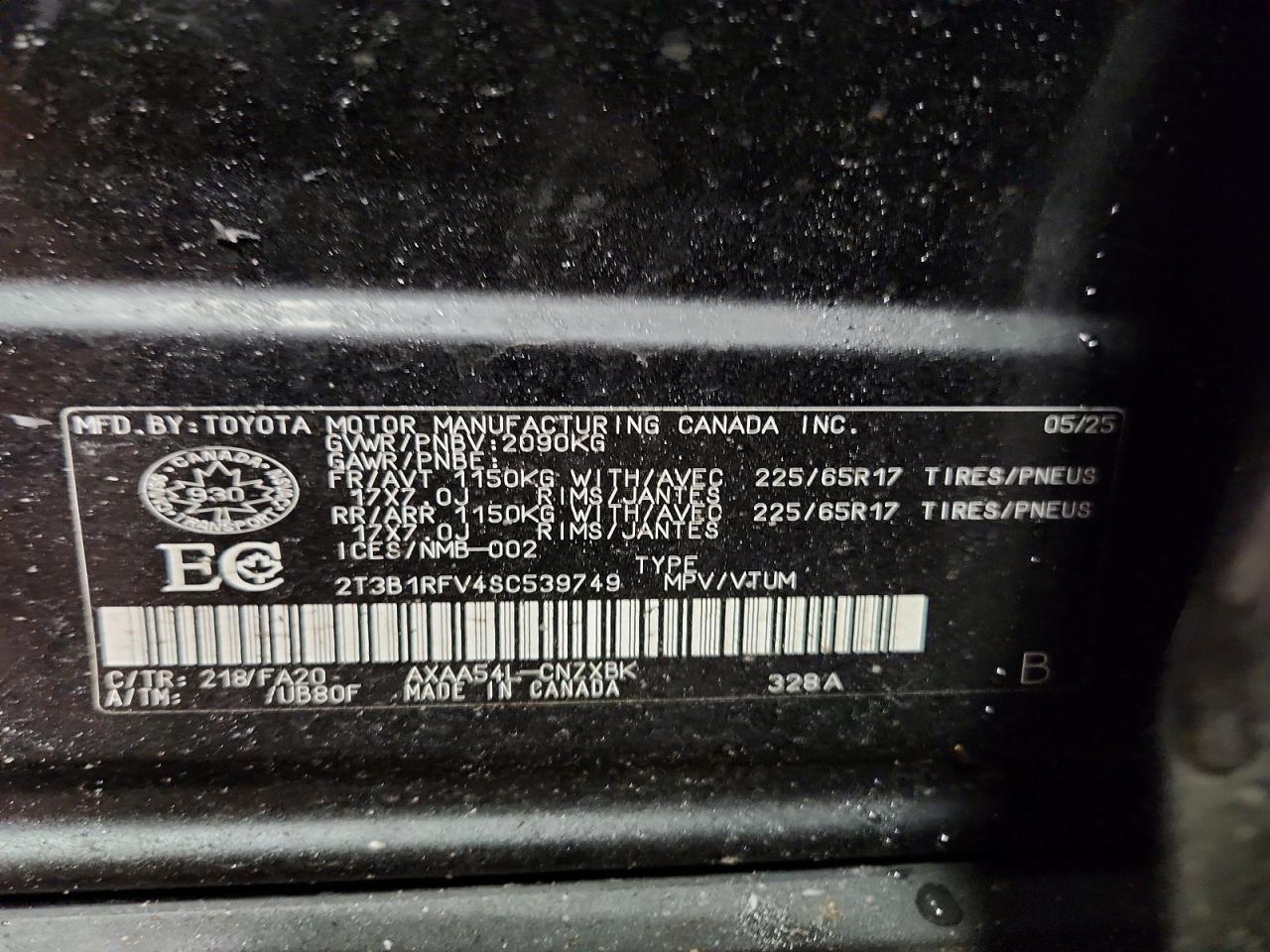 2025 TOYOTA RAV4 LE photo 37