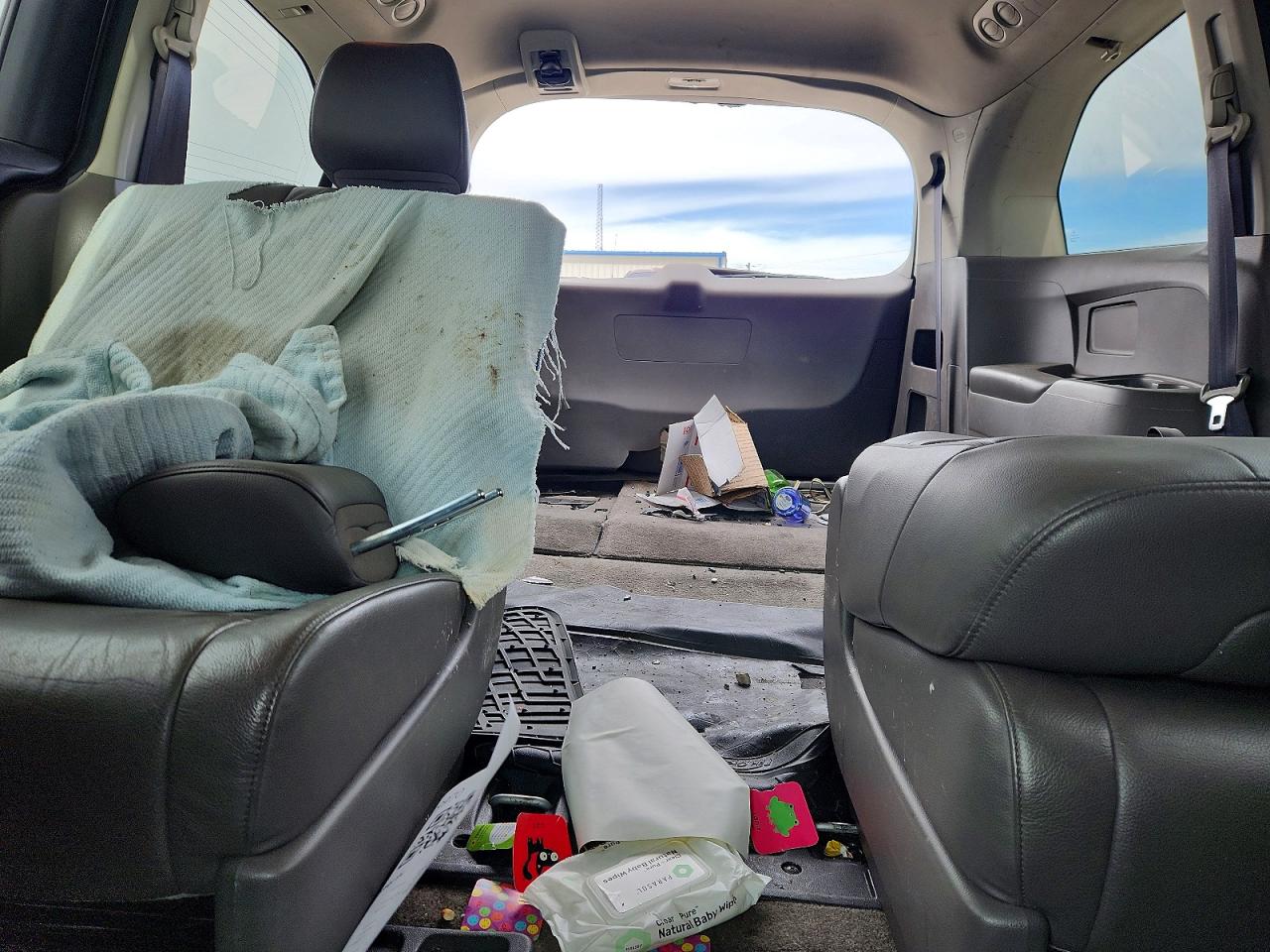 2012 HONDA ODYSSEY EXL photo 28