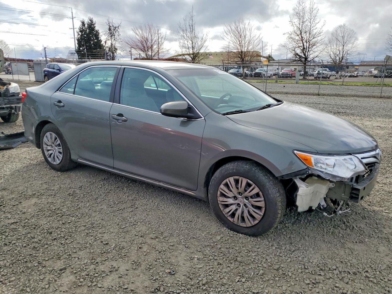 2012 TOYOTA CAMRY LE photo 10