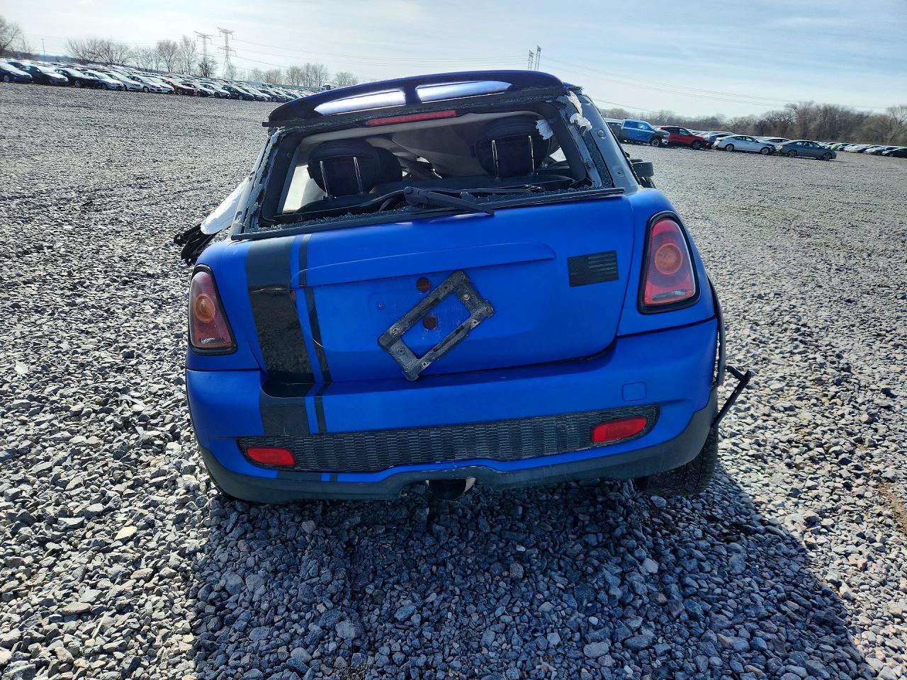 2008 MINI COOPER S photo 11
