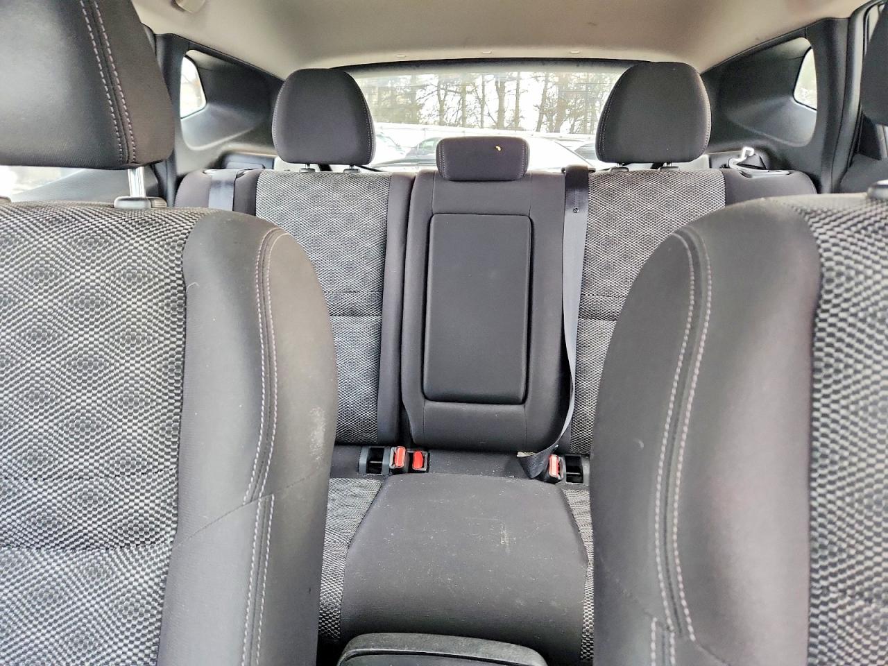 2018 NISSAN ROGUE SPORT SV photo 19