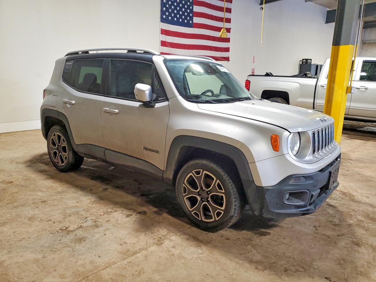 2015 JEEP RENEGADE LIMITED photo 7
