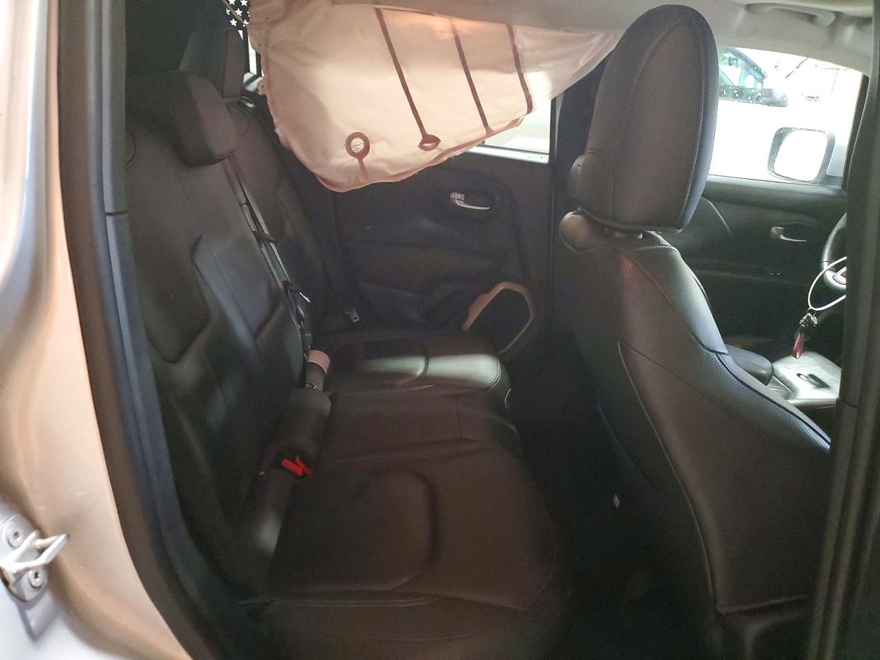 2015 JEEP RENEGADE LIMITED photo 21