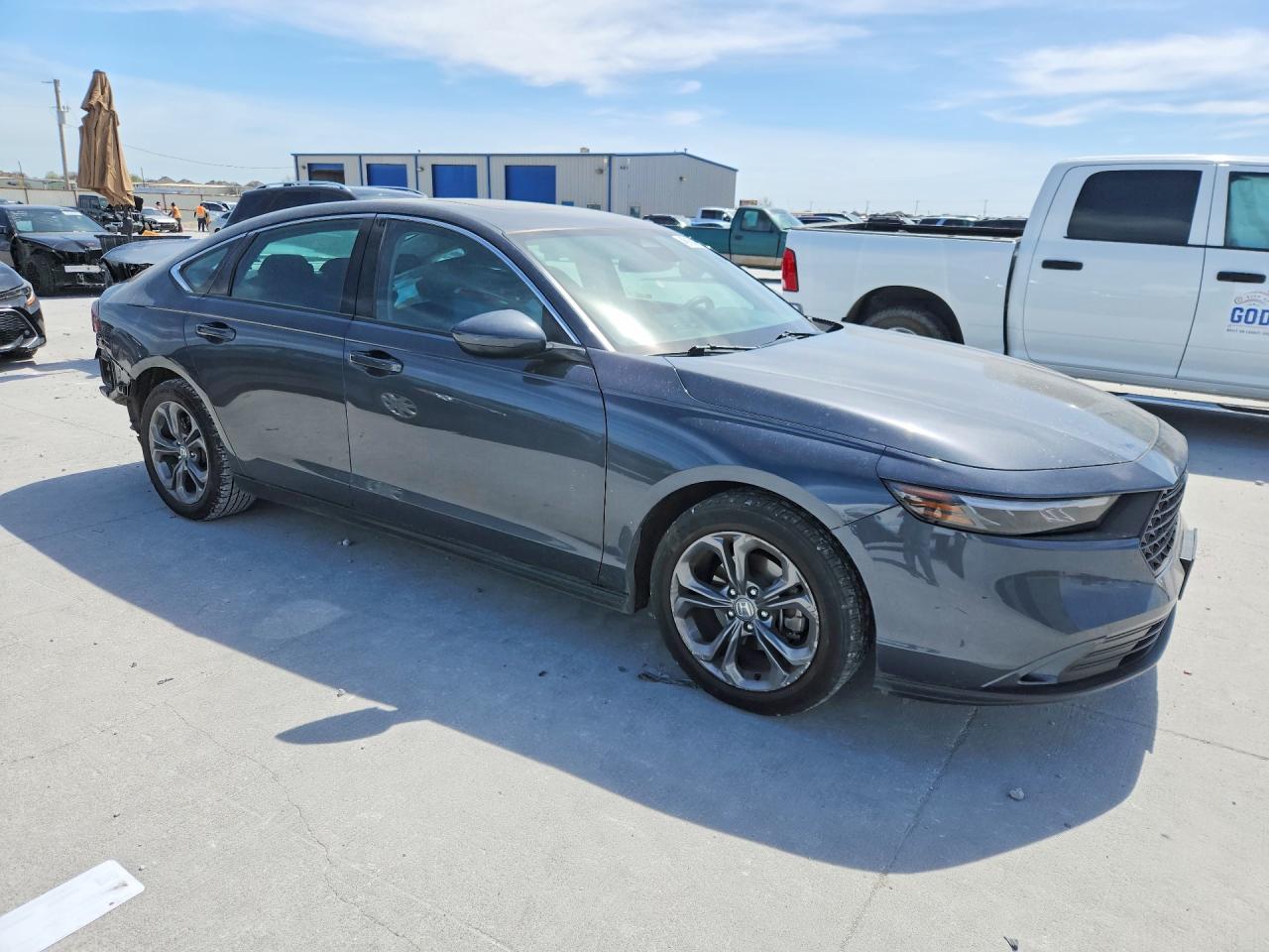 2024 HONDA ACCORD EX photo 4